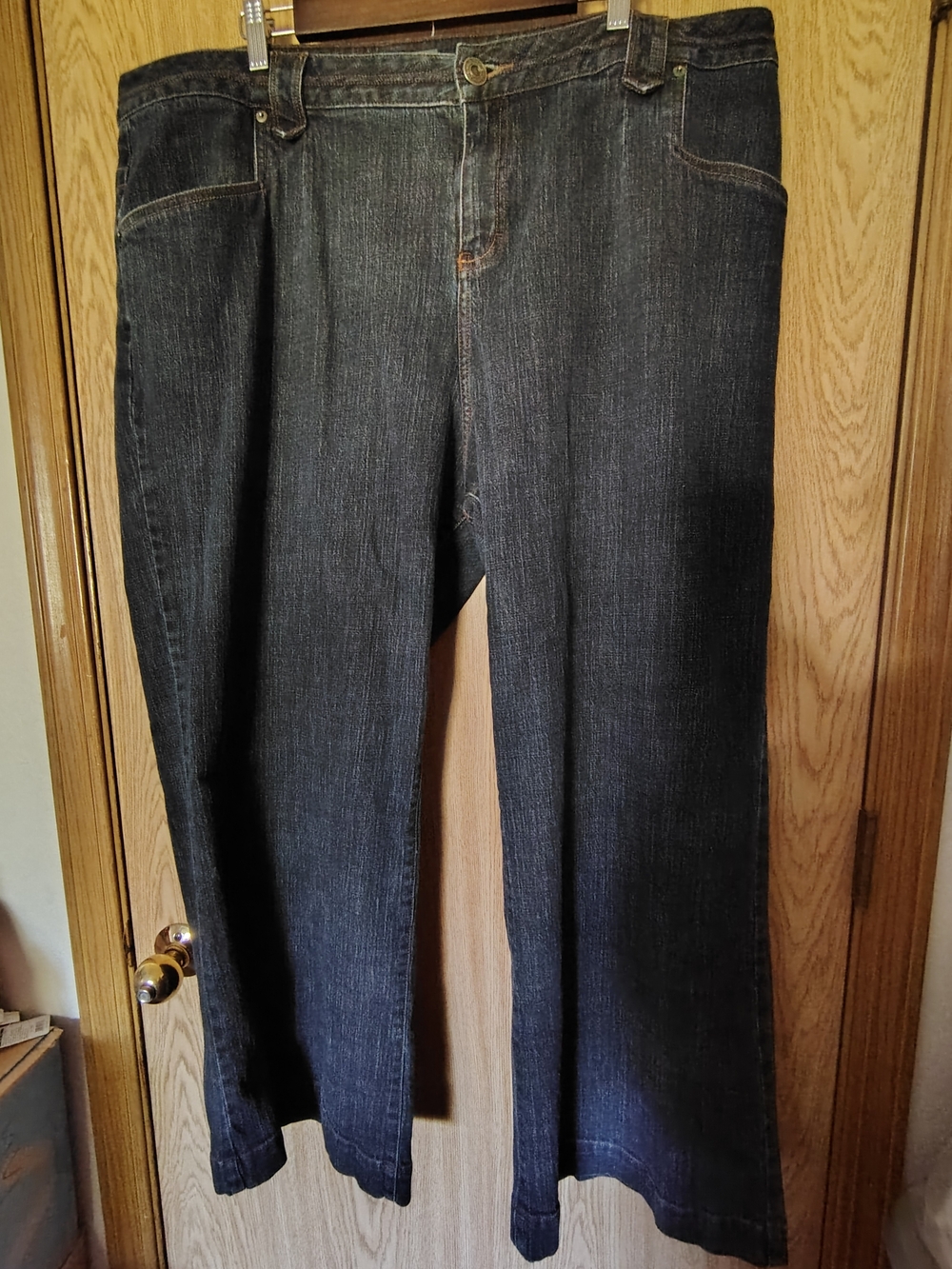 Size 6 Blue Circle Petite Venezia Trouser Jeans